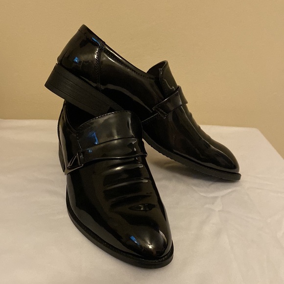 Other - ZZHAP mens dress shoes size 7.5 NWOT